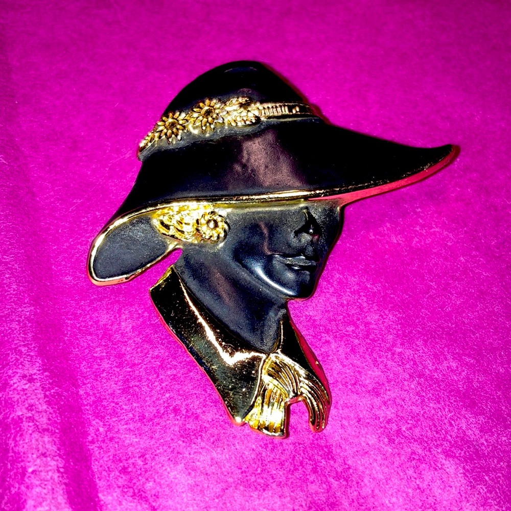 Torino gold and enamel lady brooch